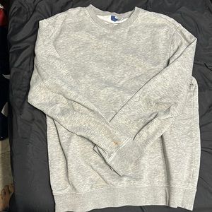 Grey sweater size large